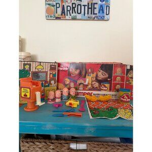 Vintage 1977 Play-Doh Fuzzy Pumper Barber Shop w/ Accessories & Original Box